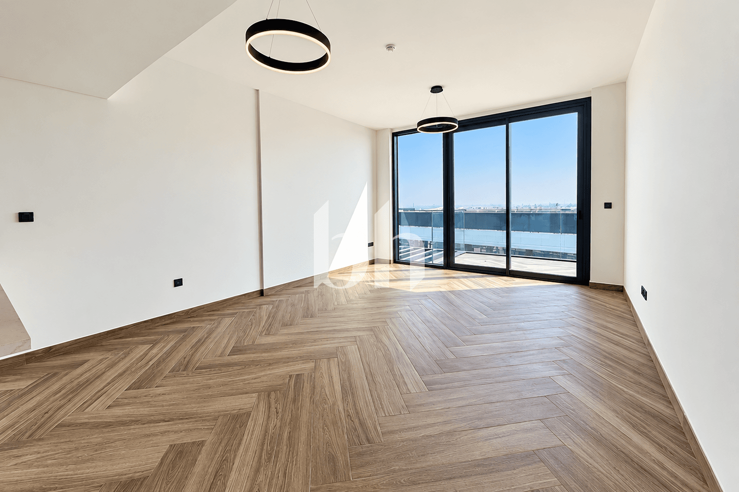 2 Bedroom Apartment in 399 Hills Park B - photo 2