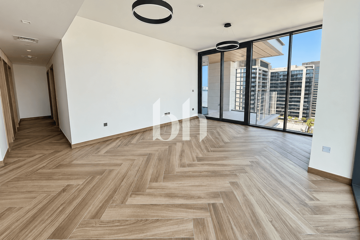 2 Bedroom Apartment in 399 Hills Park B - photo 2
