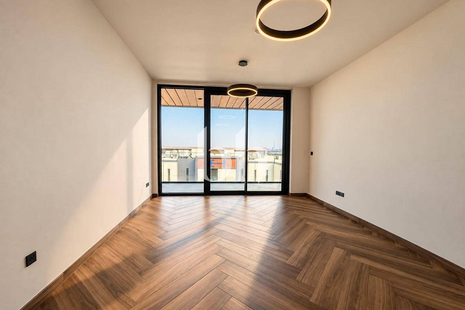 1 Bedroom Apartment in 399 Hills Park B - photo 2