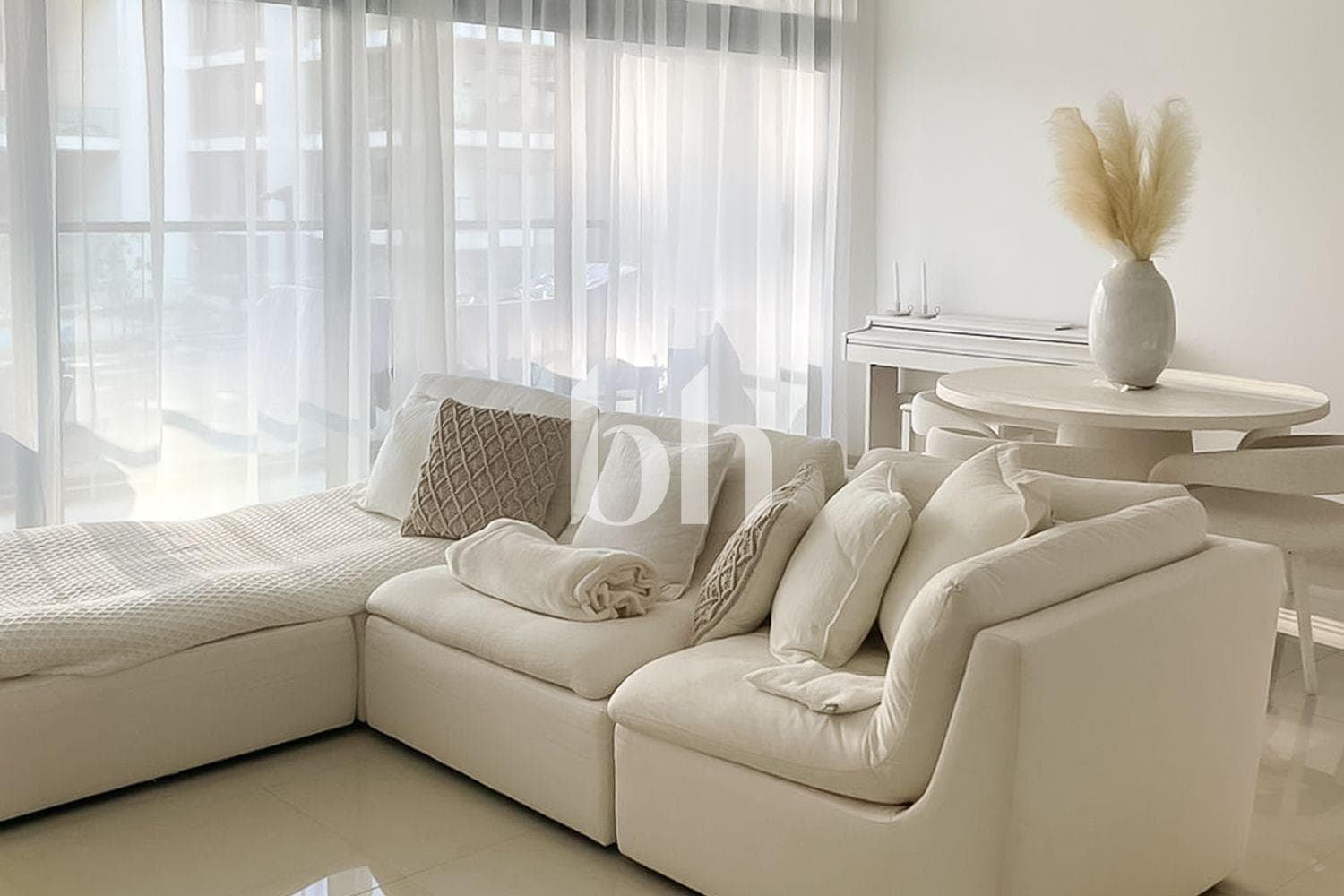 2 Bedroom Apartment in Mulberry 2 at Park Heights Mulberry A2 - photo 2