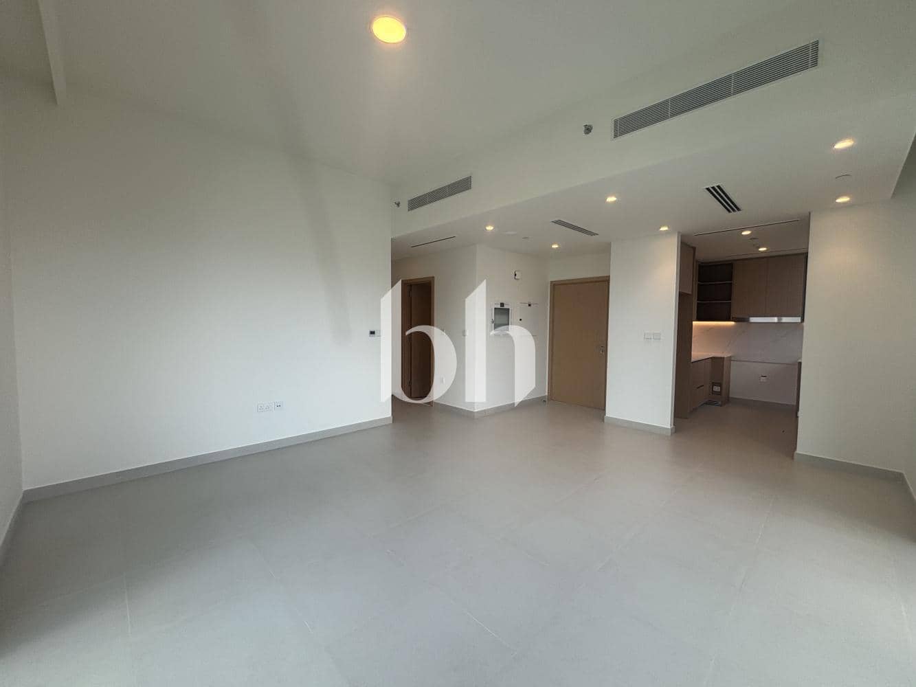 3 Bedroom Apartment in Park Horizon Tower 2 - photo 2