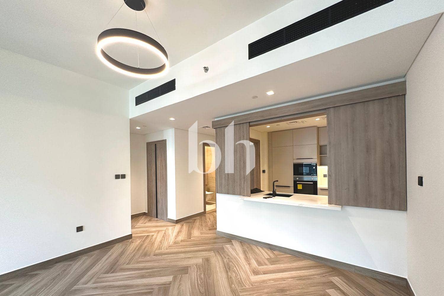 1 Bedroom Apartment in 399 Hills Park B