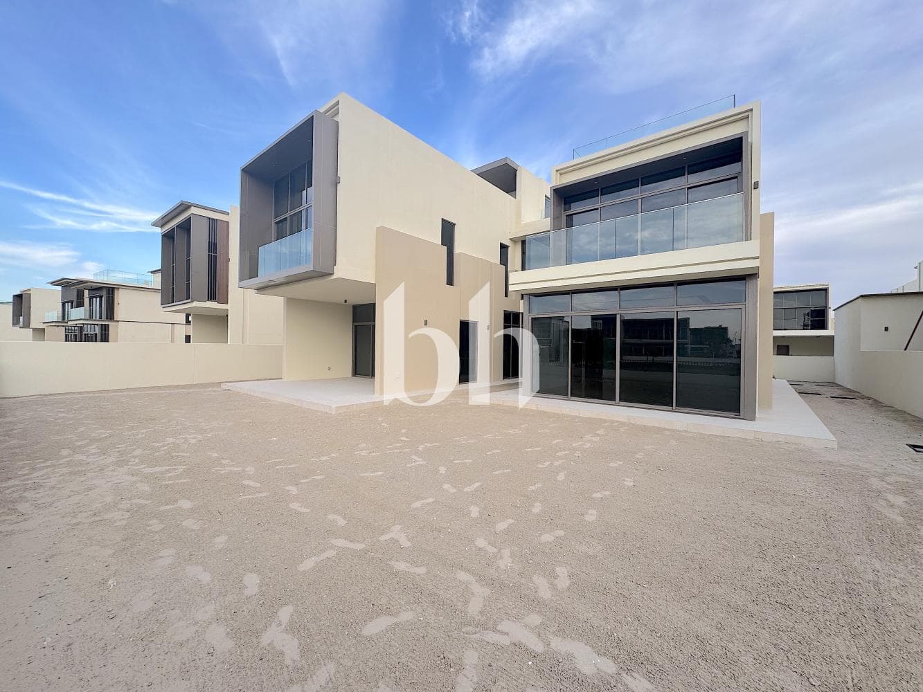 4 Bedroom Villa in Golf Place 2