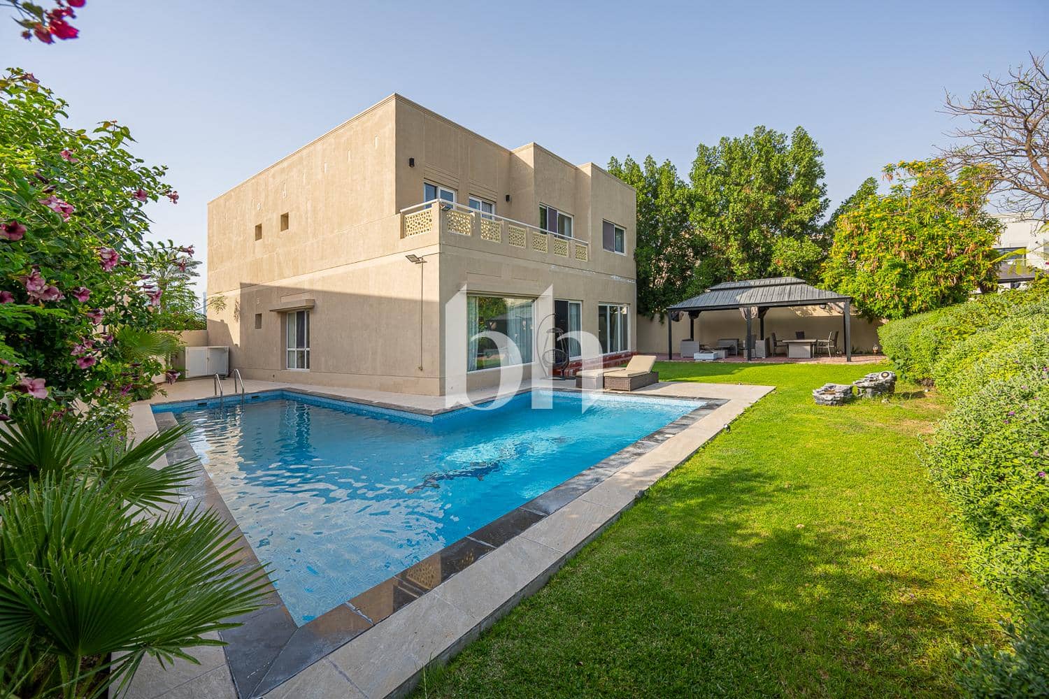 5 Bedroom Villa in Meadows 5