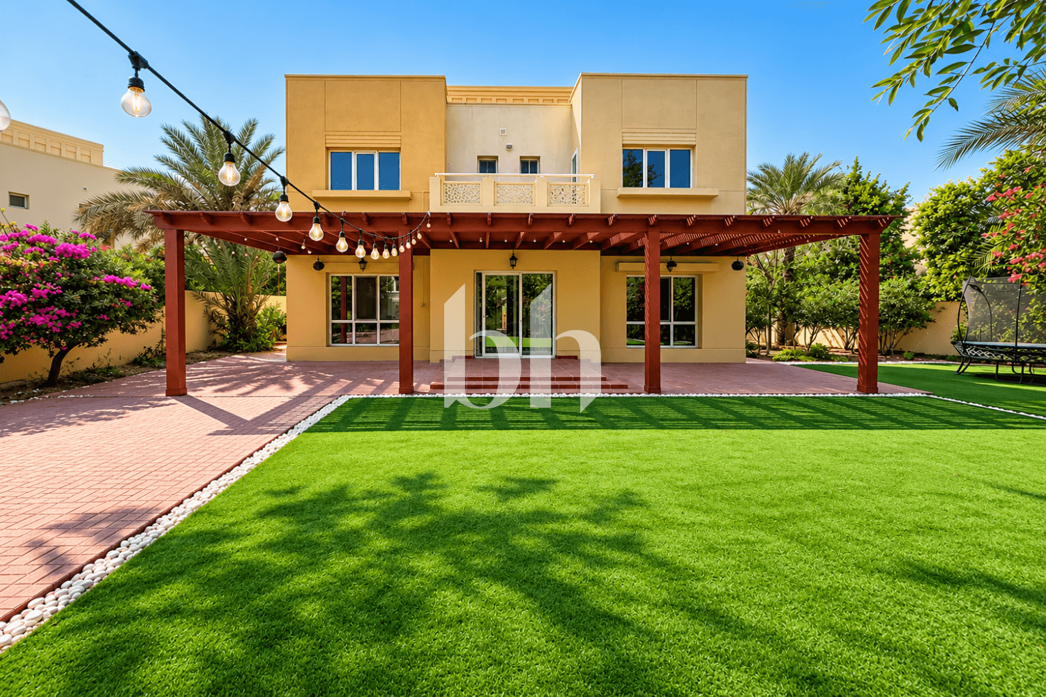 5 Bedroom Villa in Meadows 2