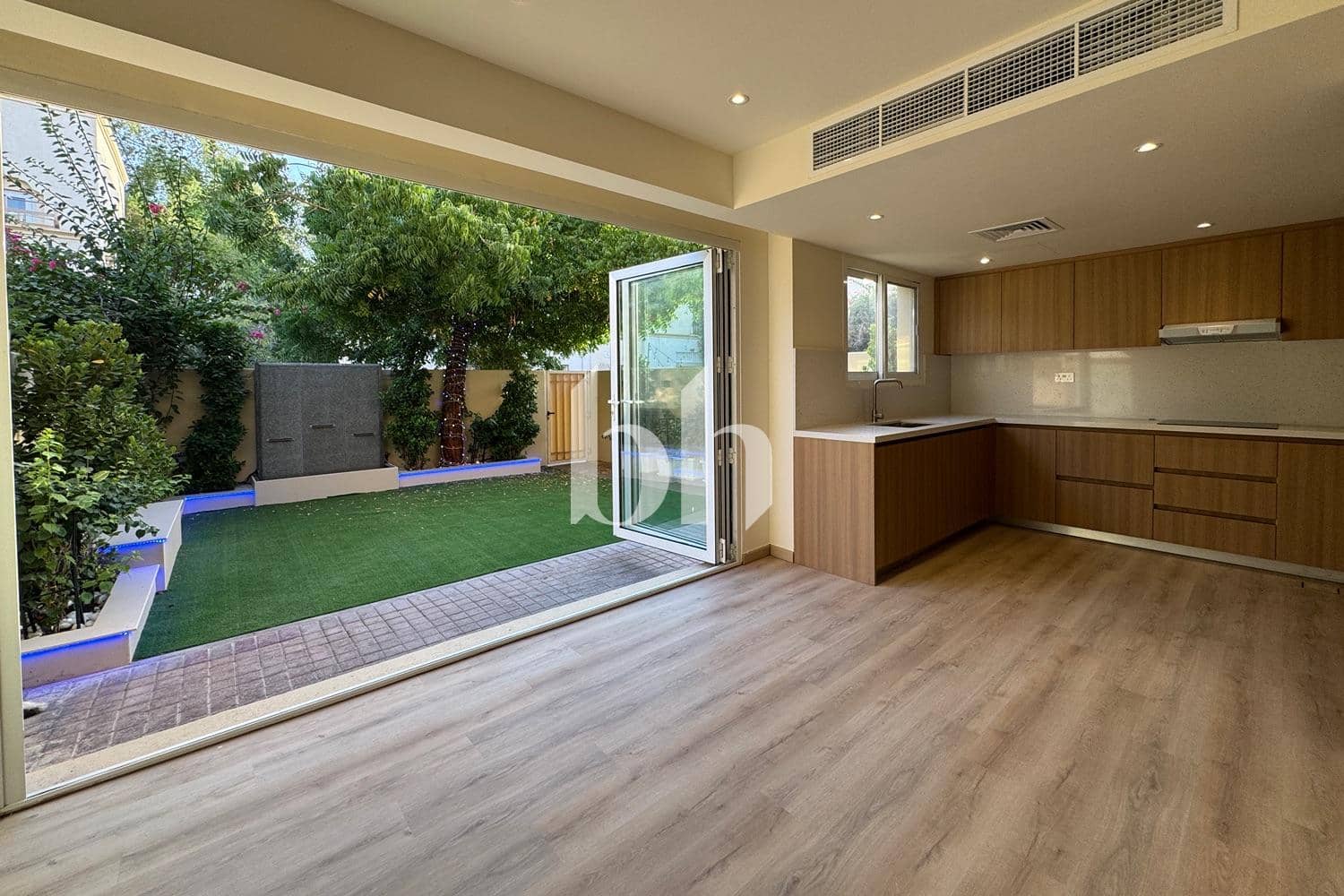 2 Bedroom Townhouse in Springs 12