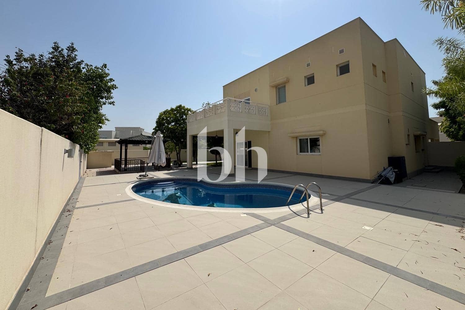4 Bedroom Villa in Meadows 9