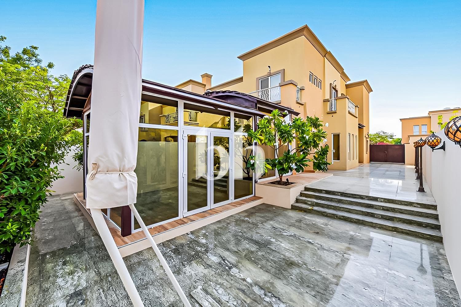 3 Bedroom Townhouse in Springs 4
