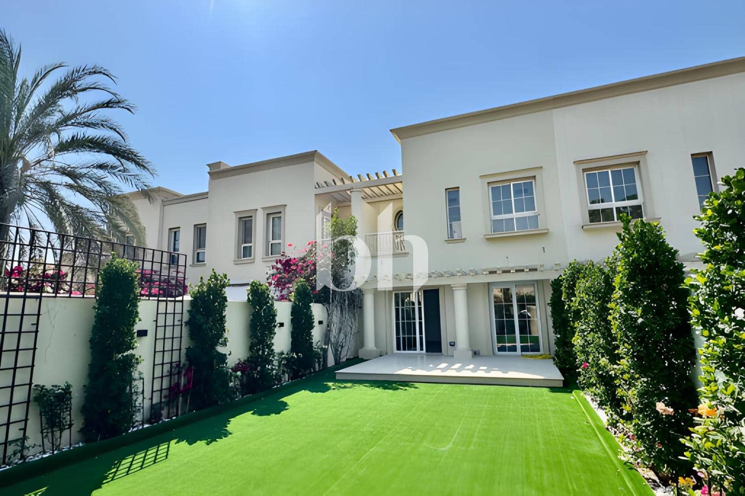 2 Bedroom Townhouse in Springs 3