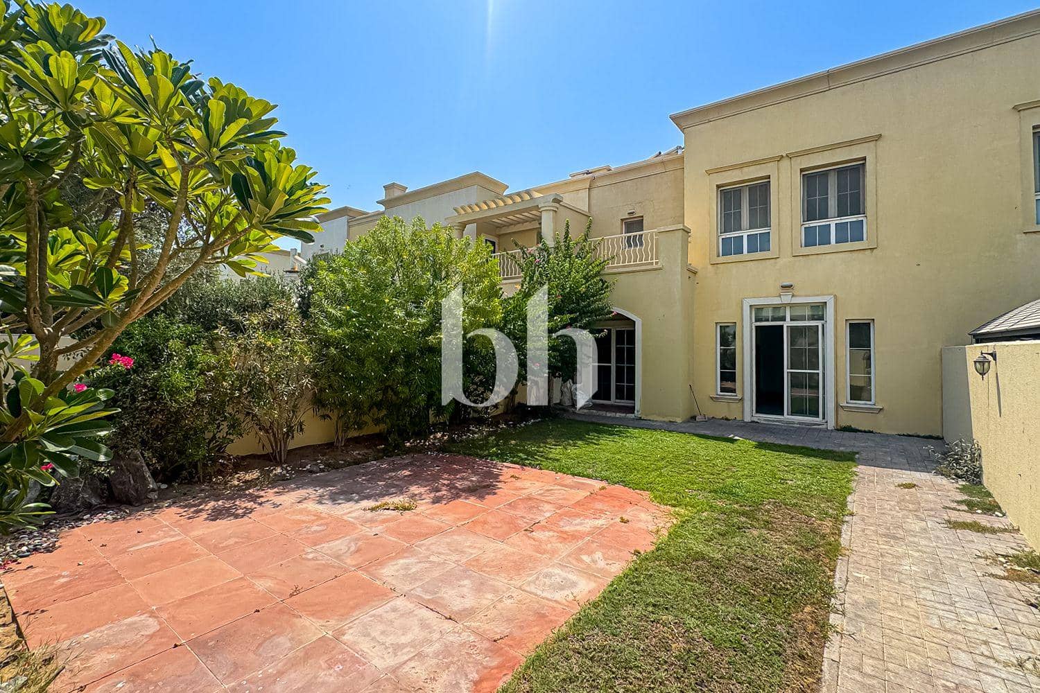 3 Bedroom Townhouse in Springs 10