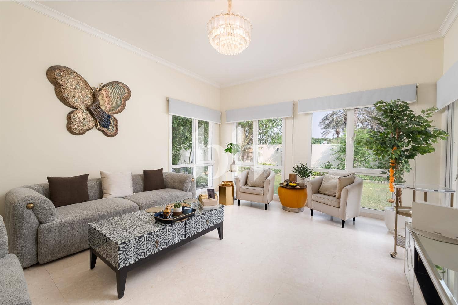 6 Bedroom Villa in Meadows 1 - photo 2