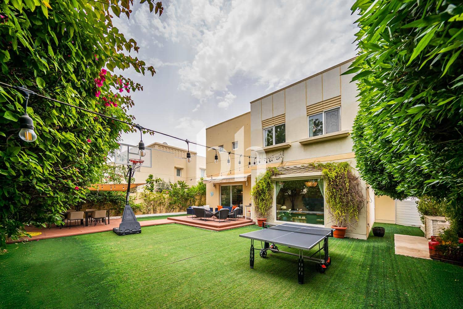 3 Bedroom Villa in Meadows 9