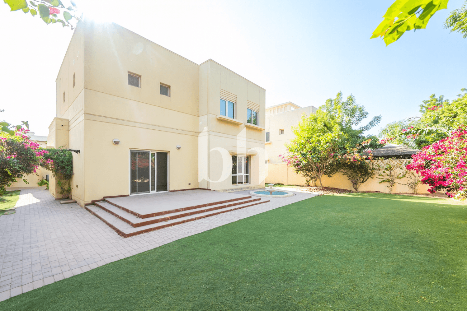 3 Bedroom Villa in Meadows 9