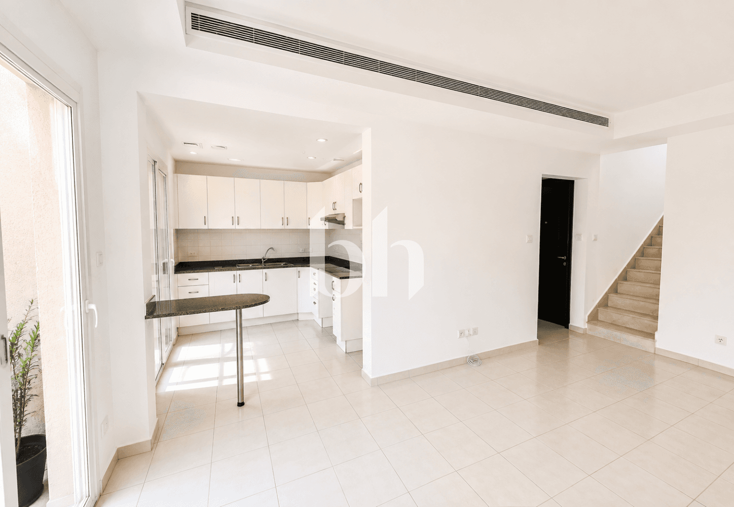 3 Bedroom Villa in Springs 1 - photo 1