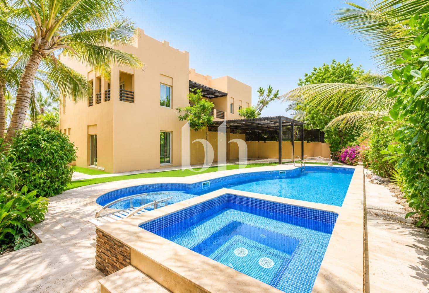 6 Bedroom Villa in Meadows 7
