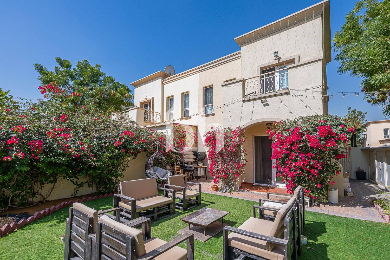 2 Bedroom Townhouse in Springs 7