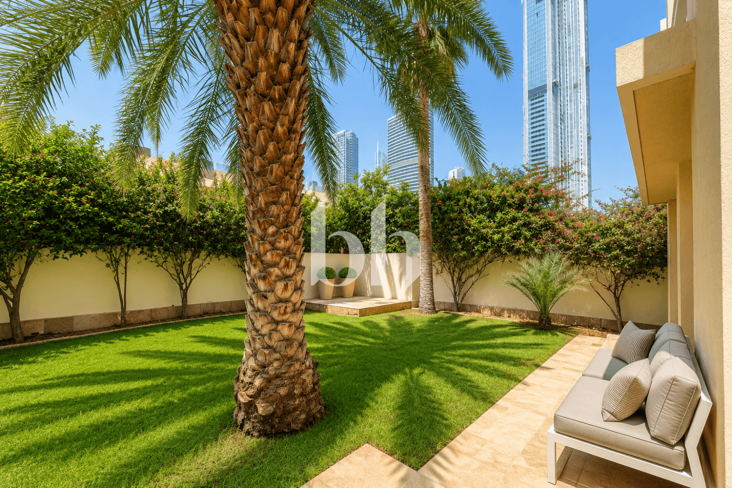 5 Bedroom Villa in Meadows 2