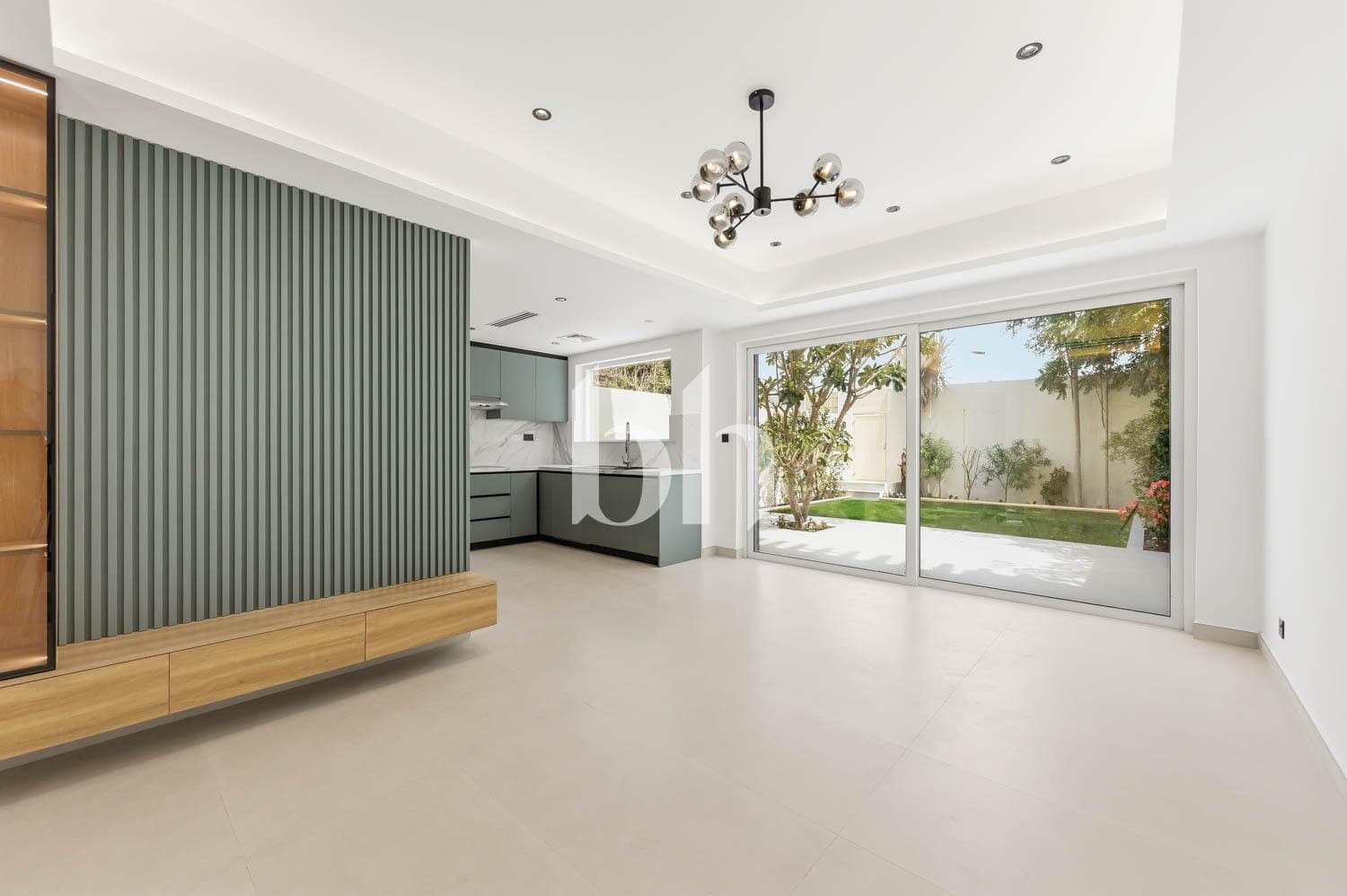 2 Bedroom Townhouse in Springs 3 - photo 2