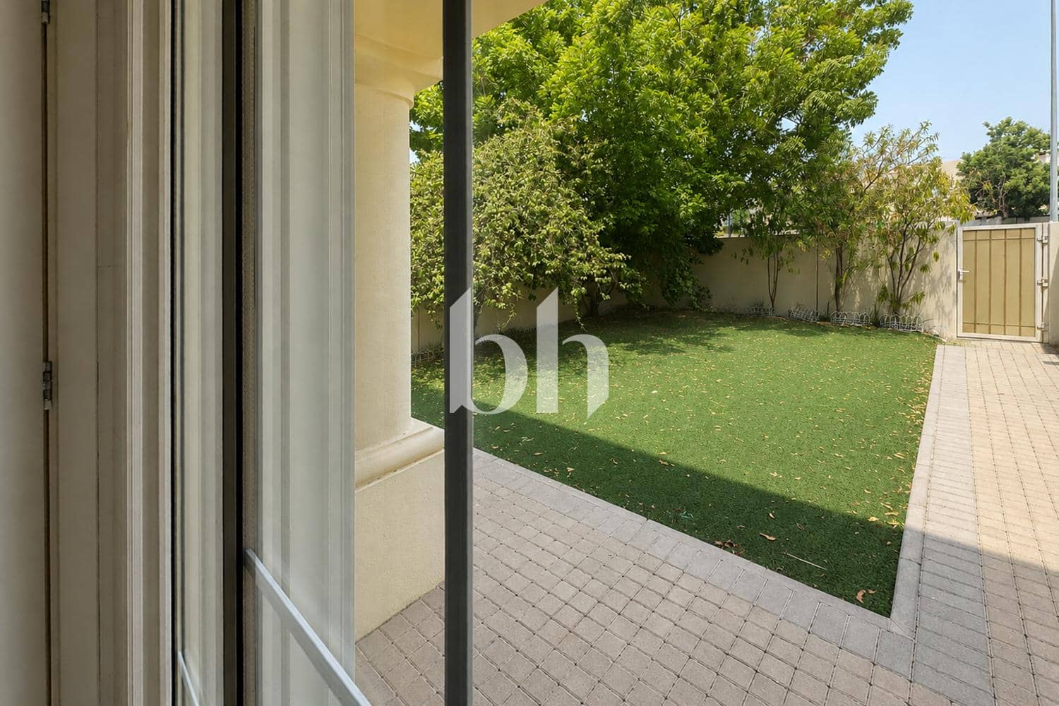 2 Bedroom Townhouse in Springs 10 - photo 2