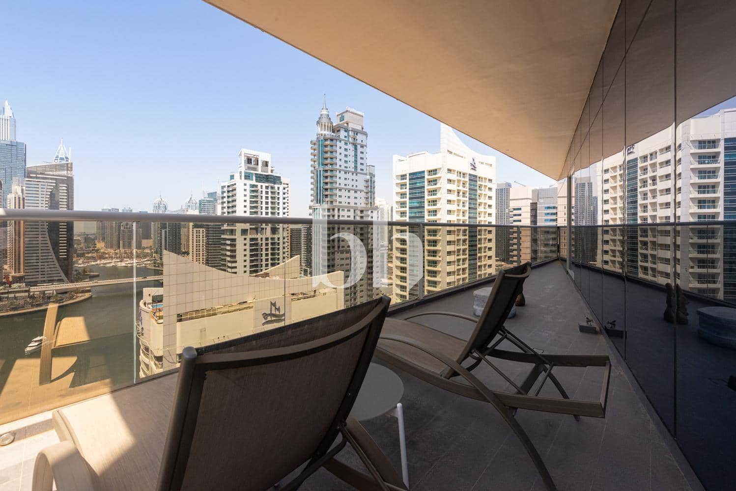 5 Bedroom Hotel Apartment in Orra Harbour Tower 2 - photo 2