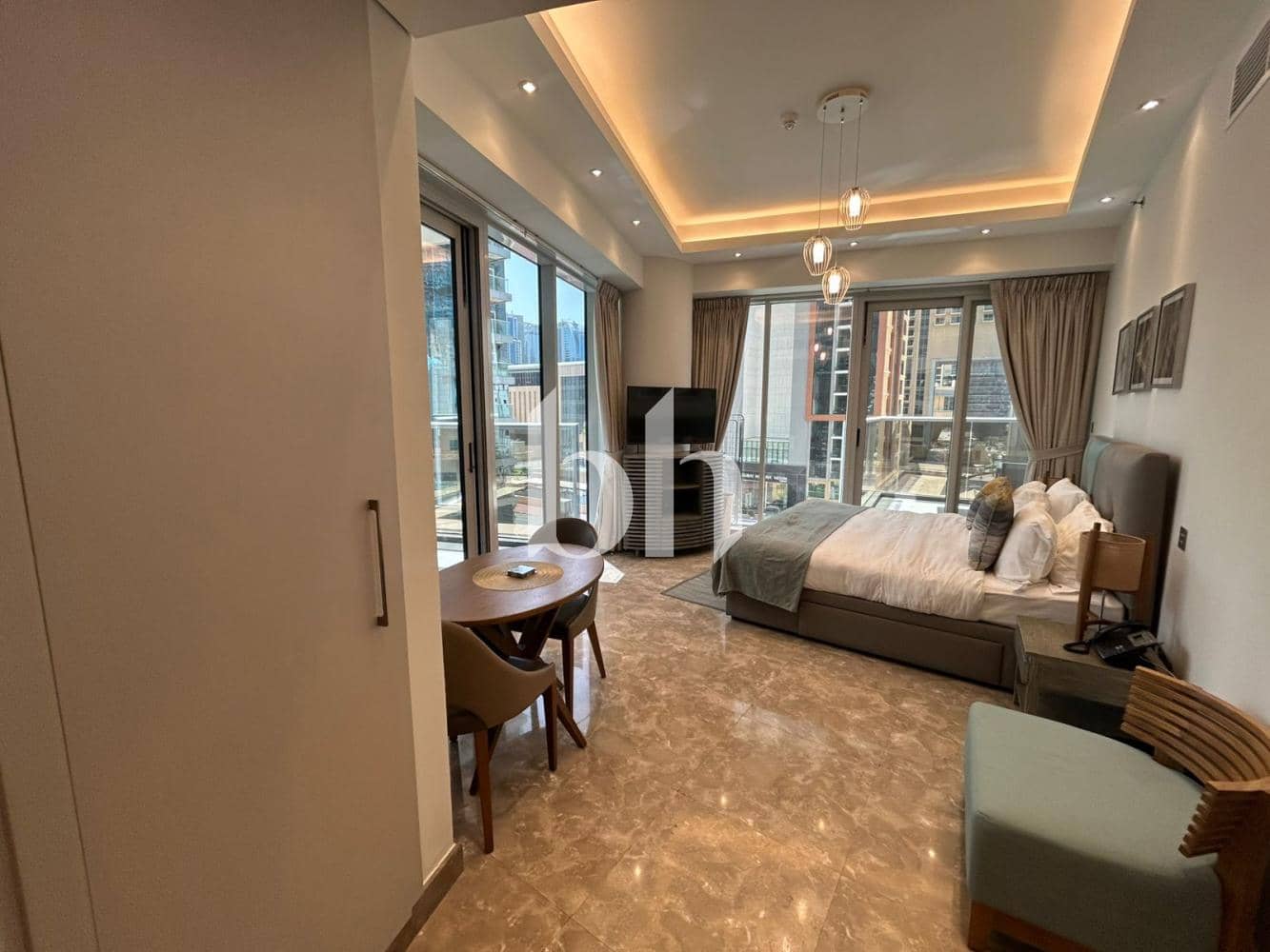 Studio Hotel Apartment in Orra Harbour Tower 2 - photo 1
