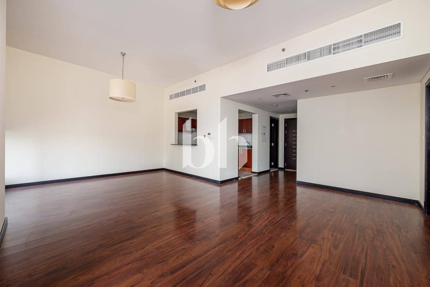 1 Bedroom Apartment in Green Lake Tower 3 - photo 1