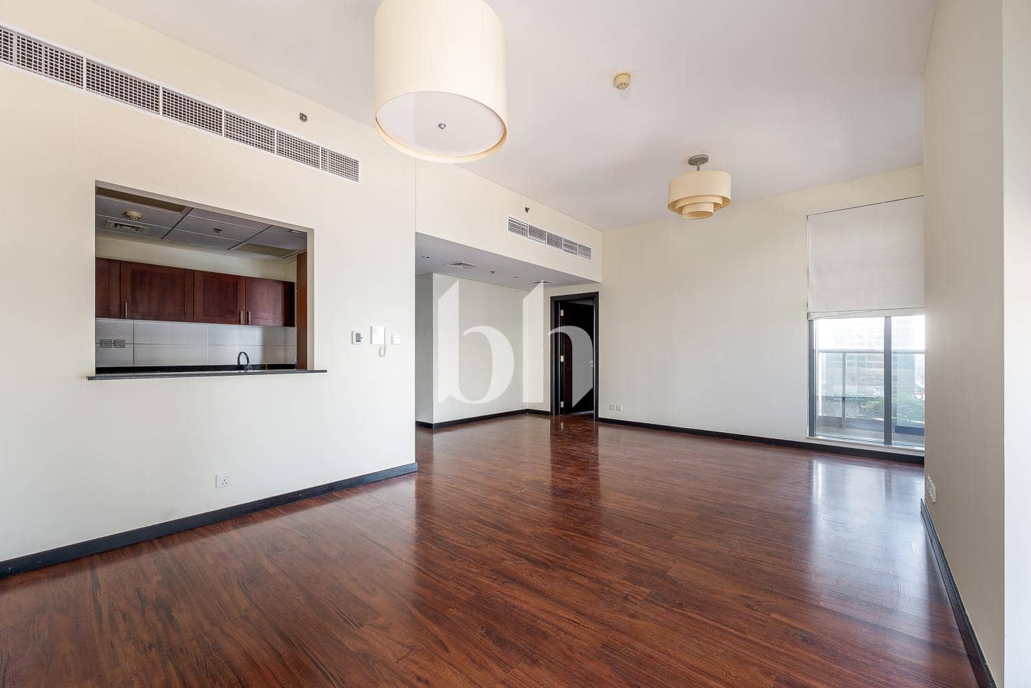 1 Bedroom Apartment in Green Lake Tower 3