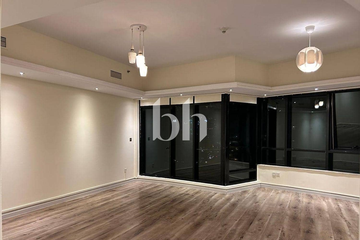 3 Bedroom Apartment in Green Lake Tower 3