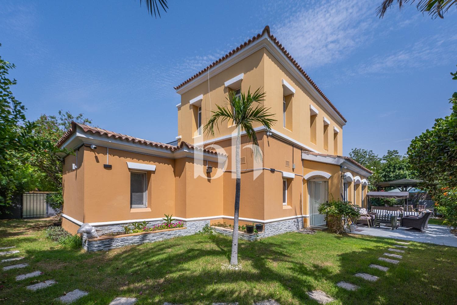 4 Bedroom Townhouse in Palmera 4 Palm Coves 2