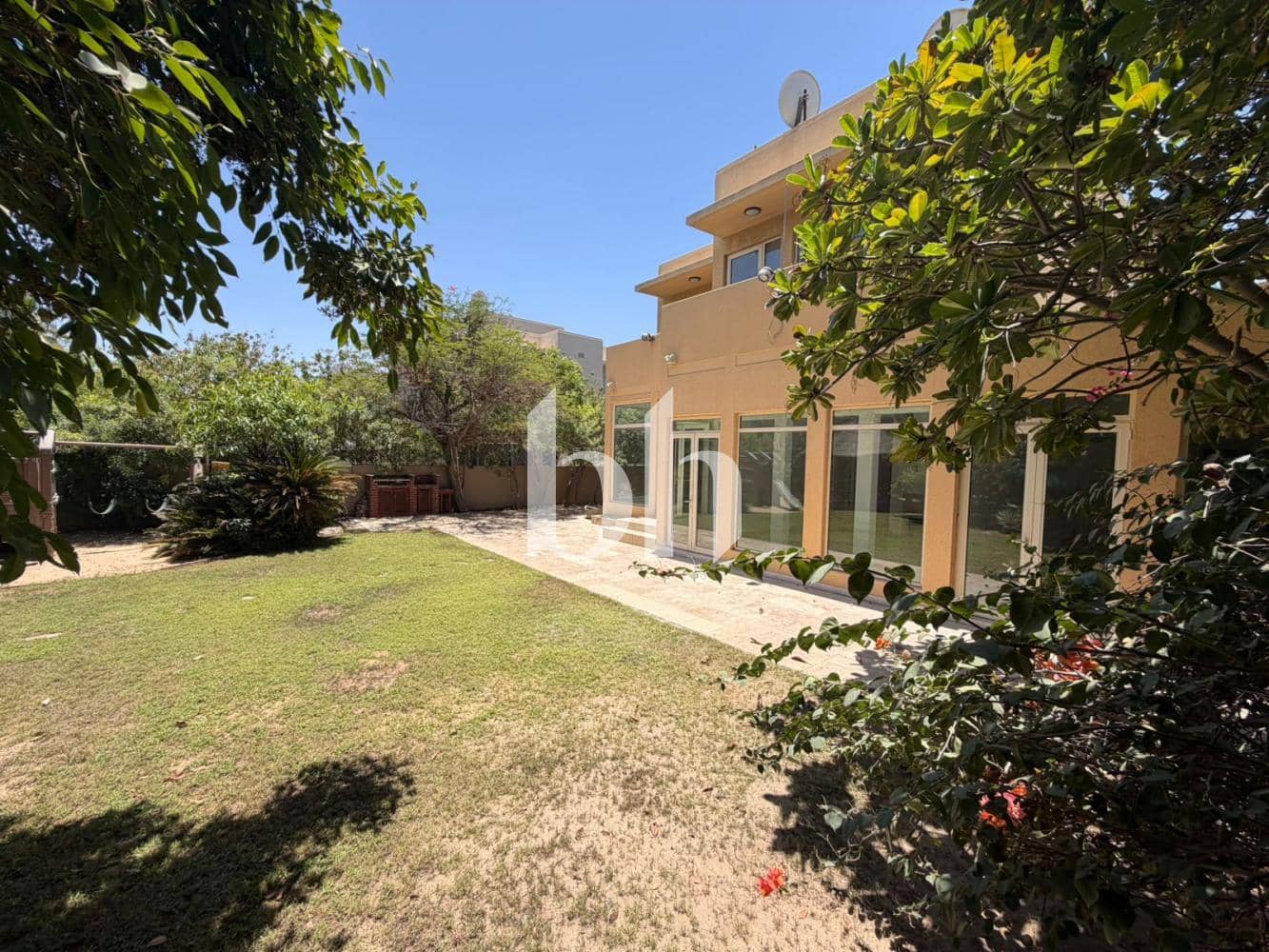 4 Bedroom Villa in Saheel - photo 1