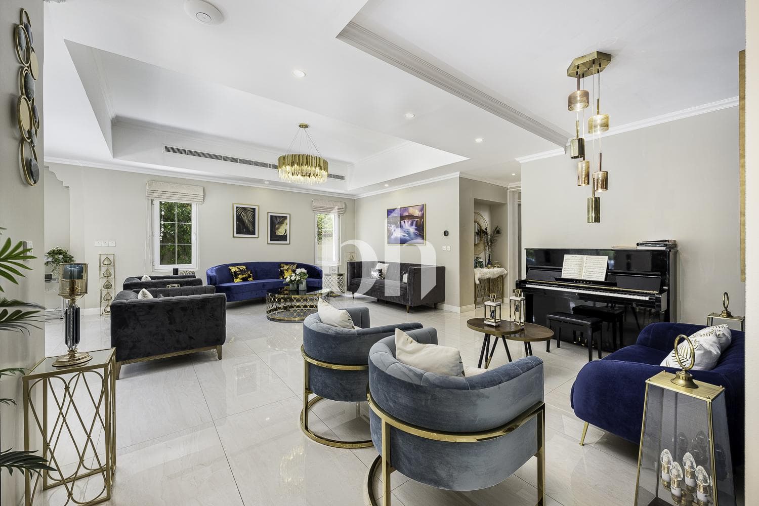 5 Bedroom Villa in Alvorada 4