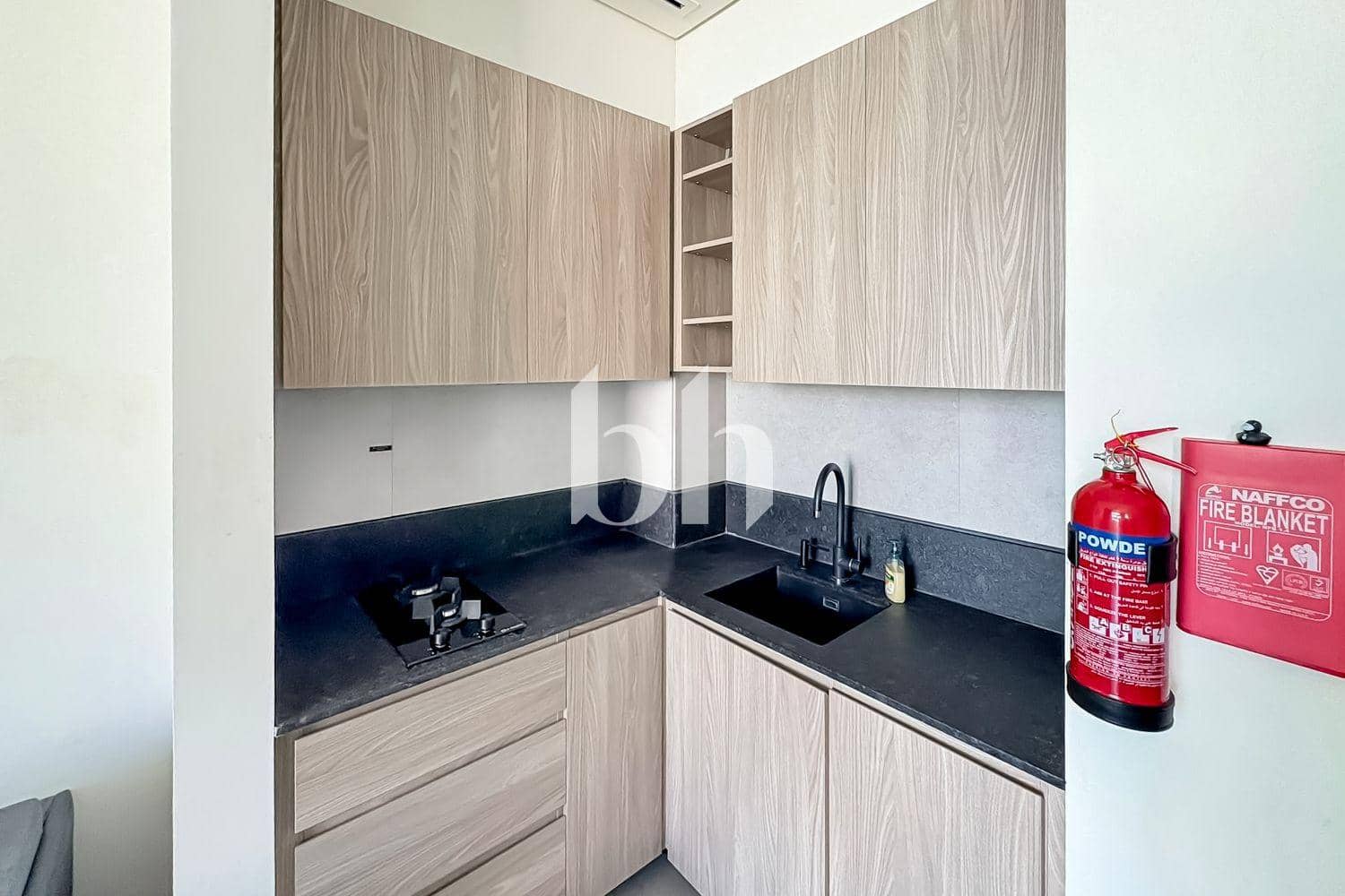 Studio Apartment in Signature Livings - South - photo 1