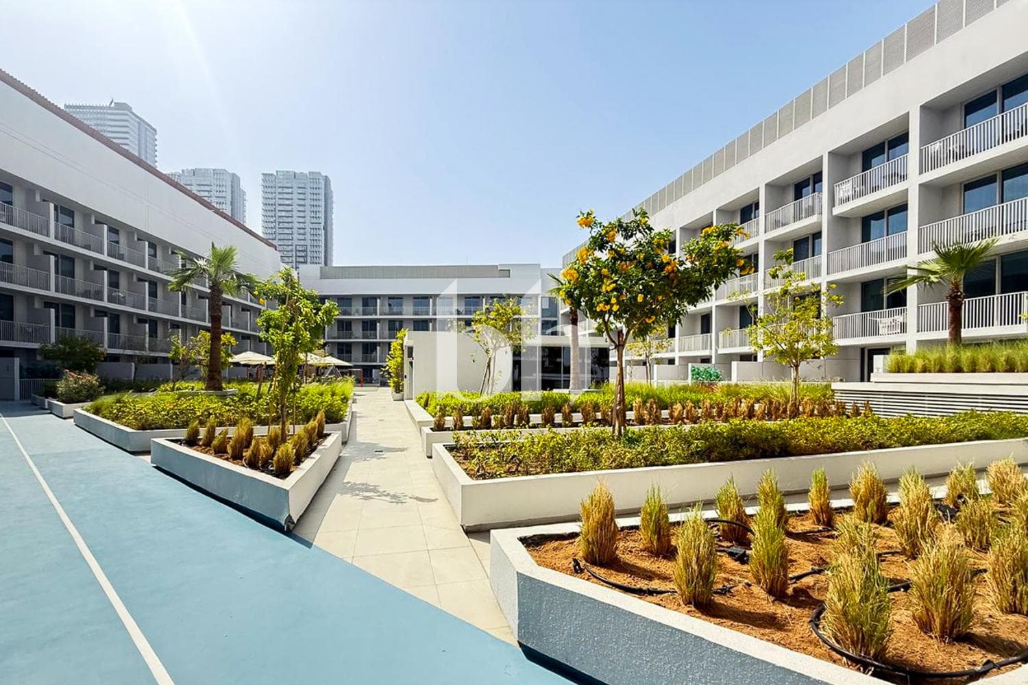 Studio Apartment in Luma22 West Tower