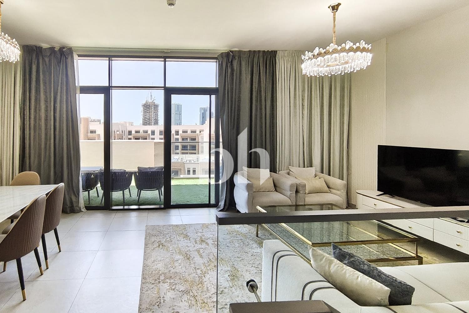 2 Bedroom Apartment in Eleganz Apartment Building 2 - photo 1