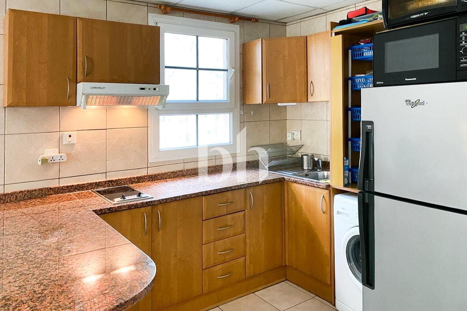 Studio Apartment in Garden Apartments West Building F - photo 1