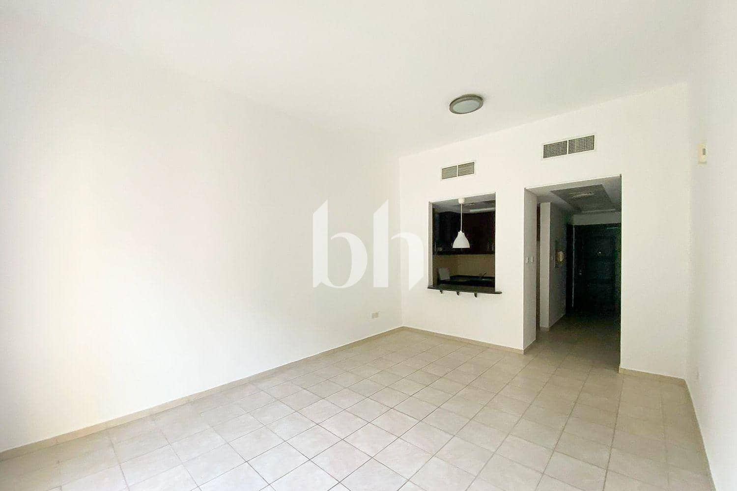 1 Bedroom Apartment in Building 88, Mediterranean Cluster