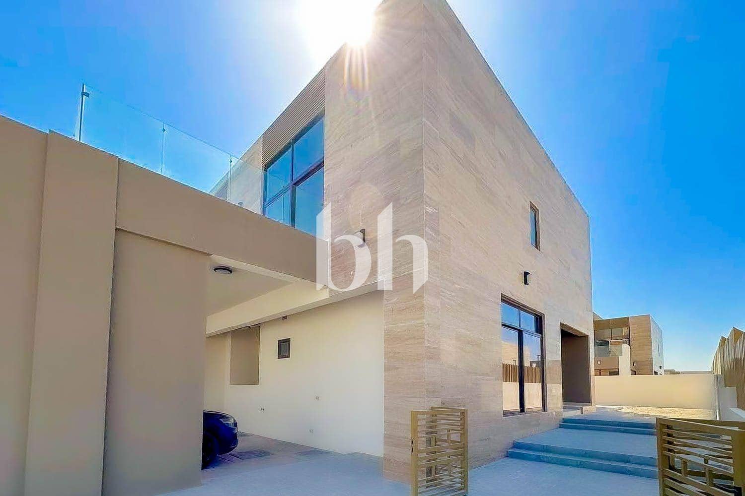 4 Bedroom Townhouse in Elie Saab VIE Townhouses - photo 2
