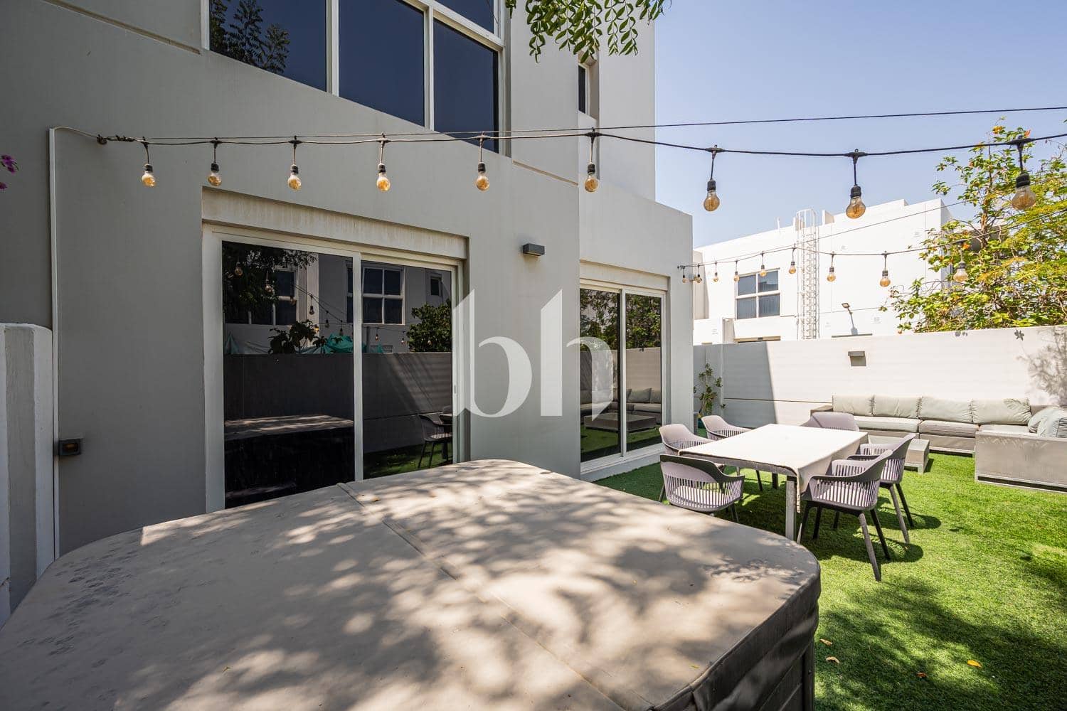 4 Bedroom Townhouse in Arabella Townhouses 3 - photo 1