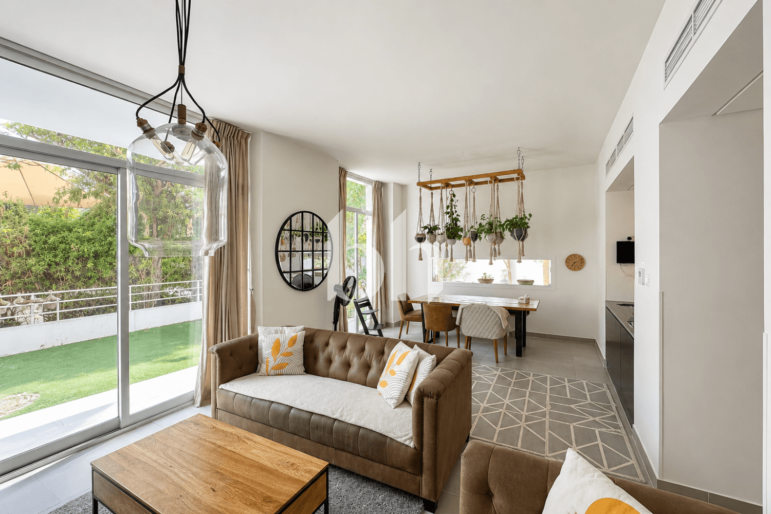 3 Bedroom Townhouse in Arabella Townhouses 1 - photo 1