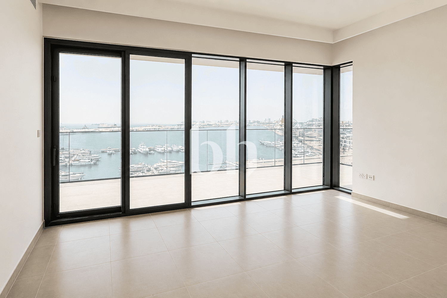 3 Bedroom Apartment in Seagate Building 3