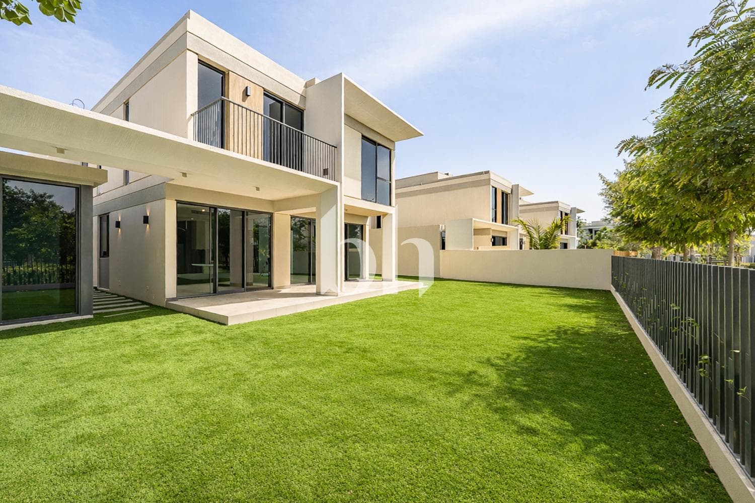 5 Bedrooms Villa in Harmony 1 - photo 1