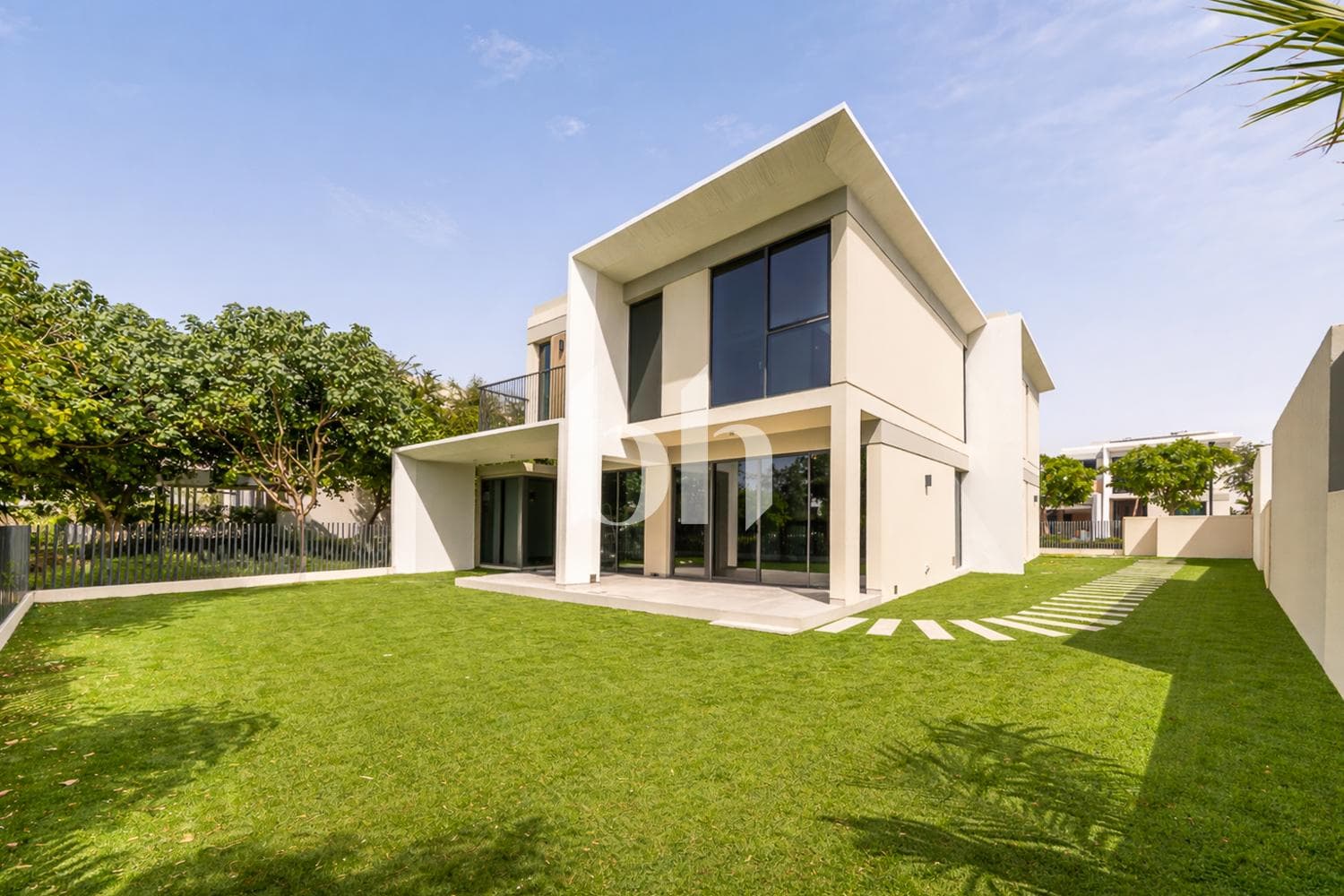 5 Bedrooms Villa in Harmony 1