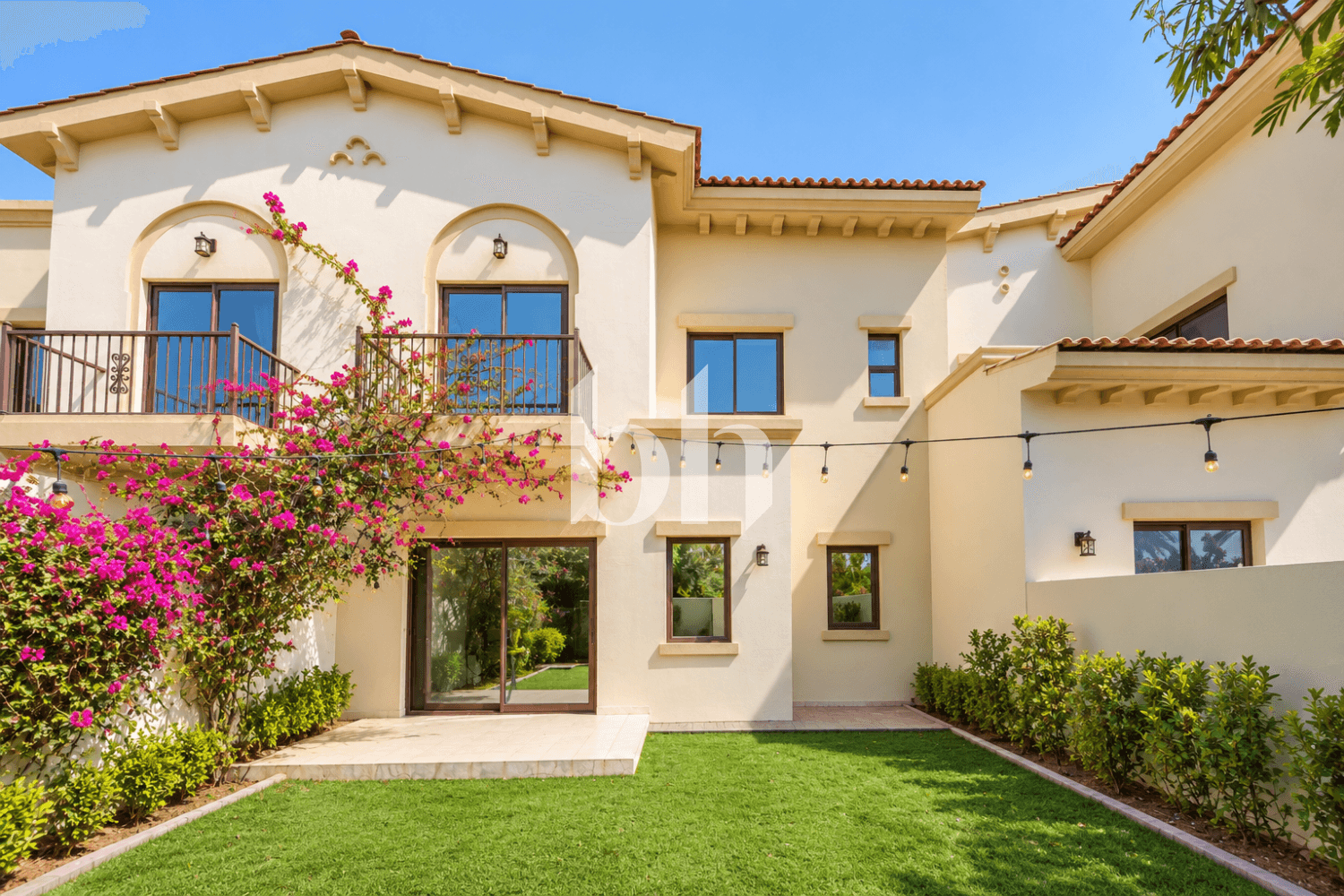 3 Bedroom Townhouse in Mira 1 - photo 1