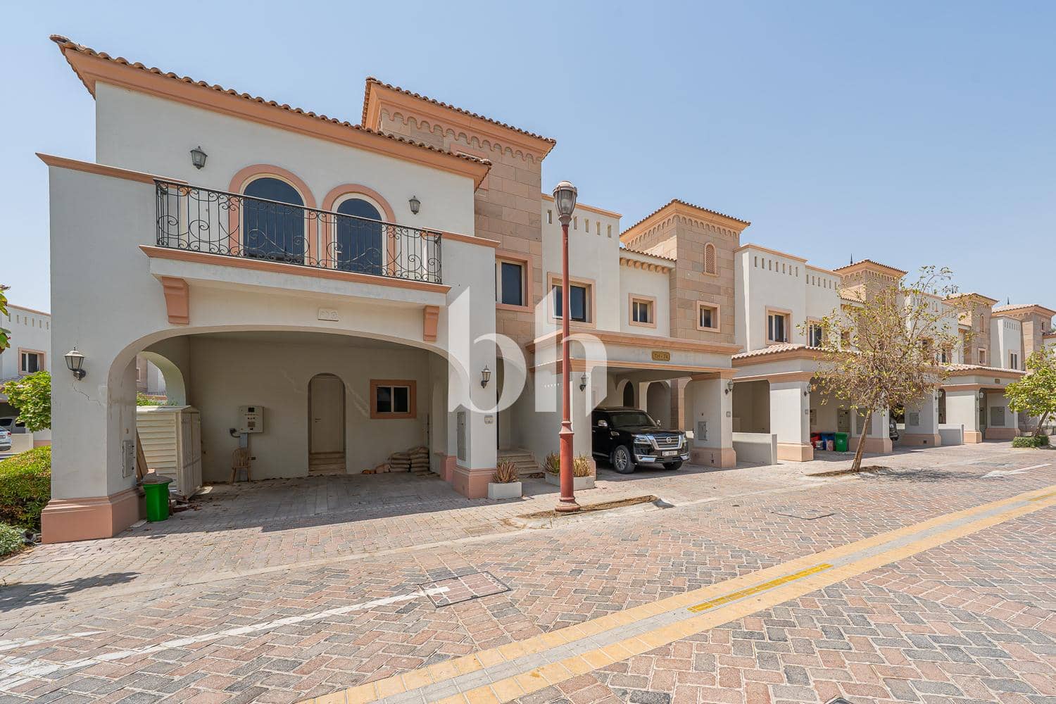 3 Bedroom Townhouse in Redwood Park - photo 1