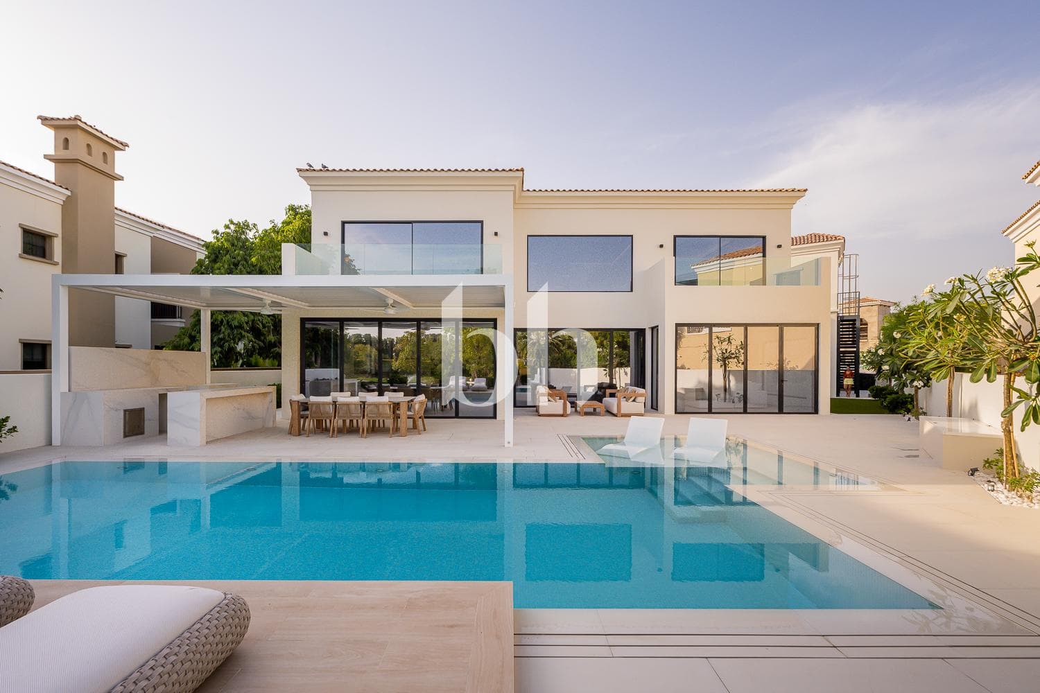 6 Bedroom Villa in Lime Tree Valley - photo 1