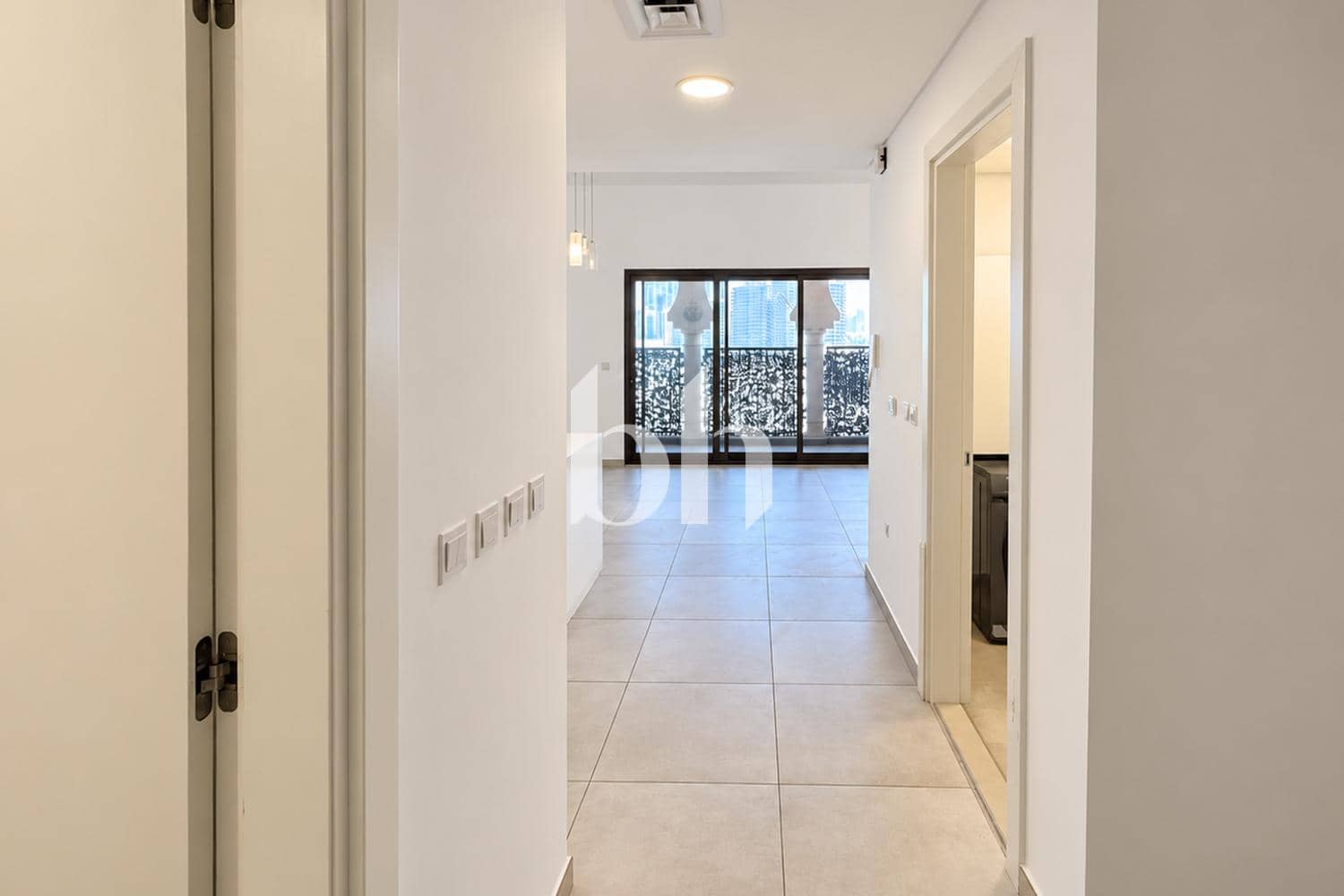 1 Bedroom Apartment in Al Andalus Tower B - photo 1