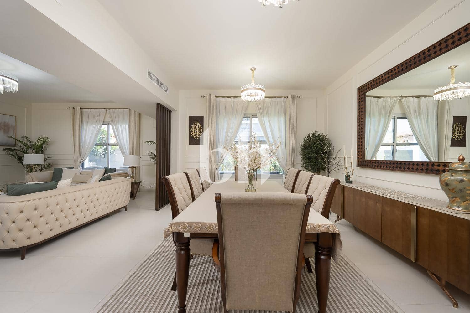 5 Bedroom Villa in Western Residence South - photo 1