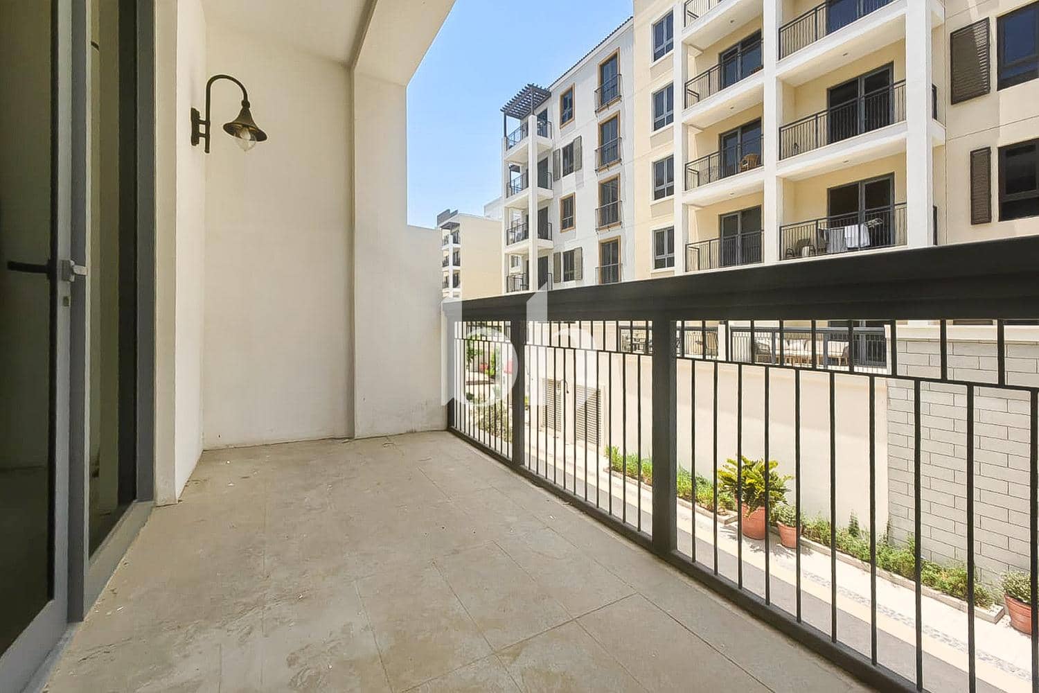 1 Bedroom Apartment in La Rive - Building 4
