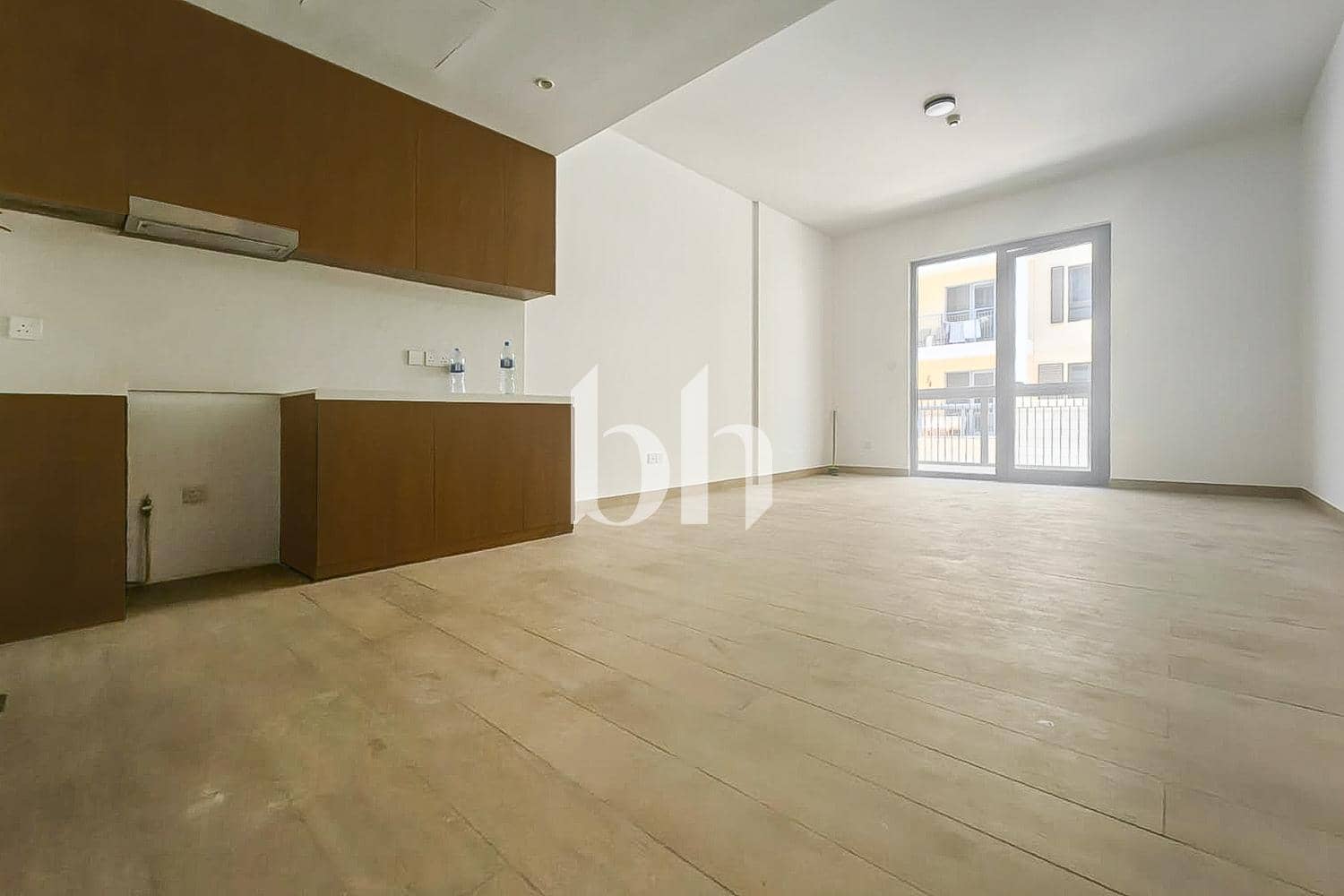 1 Bedroom Apartment in La Rive - Building 4 - photo 2
