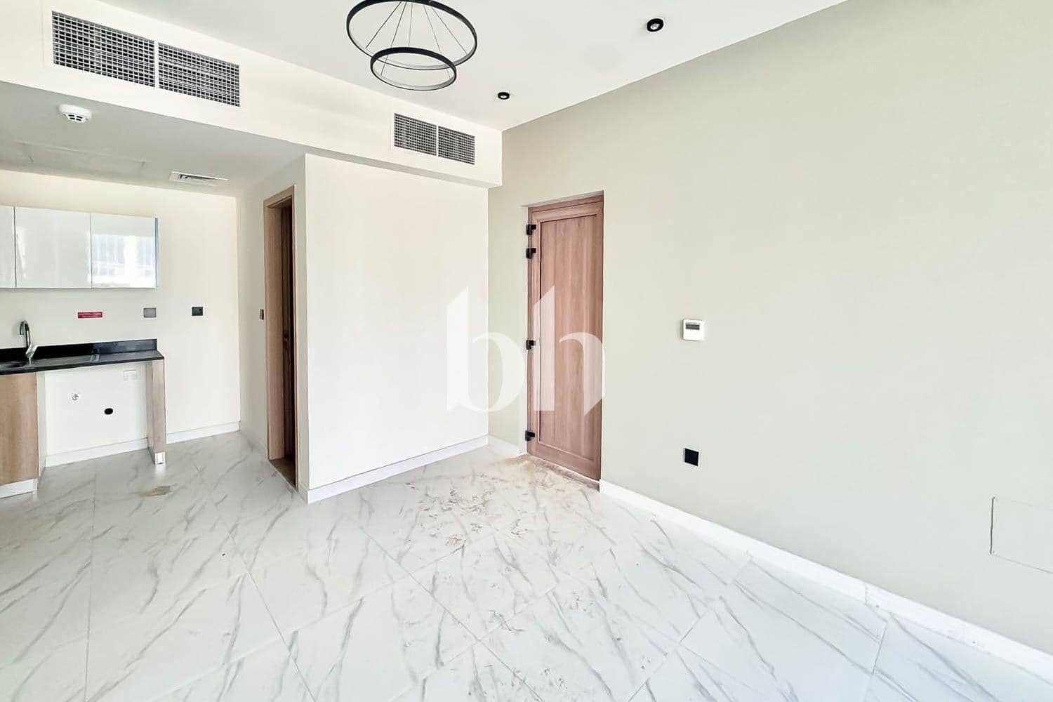 1 Bedroom Villa in Rukan Lofts - photo 2